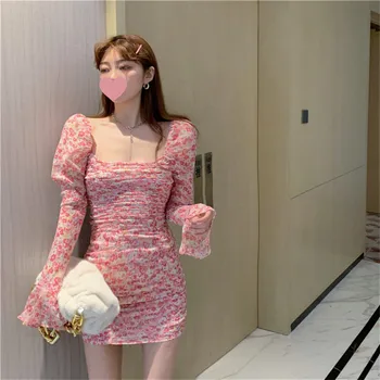 2021 Jar Ženy Kvetinové Šaty Retro francúzsky Tesný Skladaný Mini Šaty, Sexy Námestie Golier, Dlhé Závoje Rukávy Ceruzka Šaty