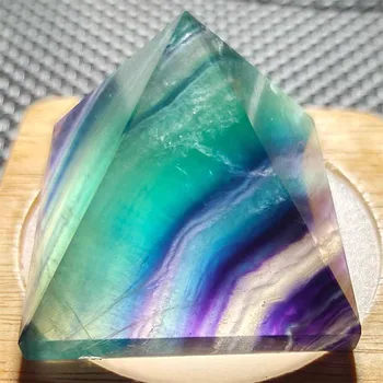 Prírodné Rainbow Crystal Egyptské Pyramídy Fluorite Bod Liečivé Meditácie Energie Kameň Ametyst