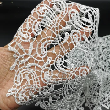 Vo vode rozpustné čipky polyester hodváb corsage vyšívaný golier falošné golier troch-dimenzionální duté DIY čipky príslušenstvo