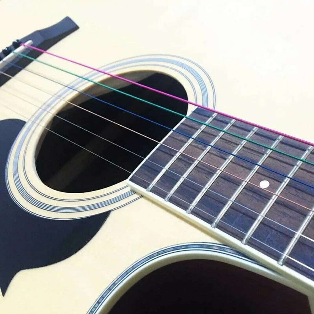 6PCS Akustické Gitarové Struny Nastaviť Farebné Gitarové Struny E-A pre Akustické Ľudovej Klasická Gitara