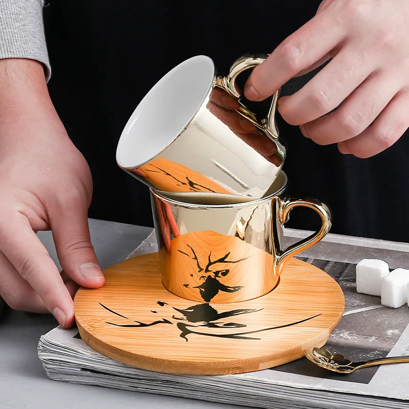 Specular odraz Keramické Kávové šálky a tanieriky lopatka Zlato Hrnček Inovované high-end drevenou doskou English afternoon tea cup Set
