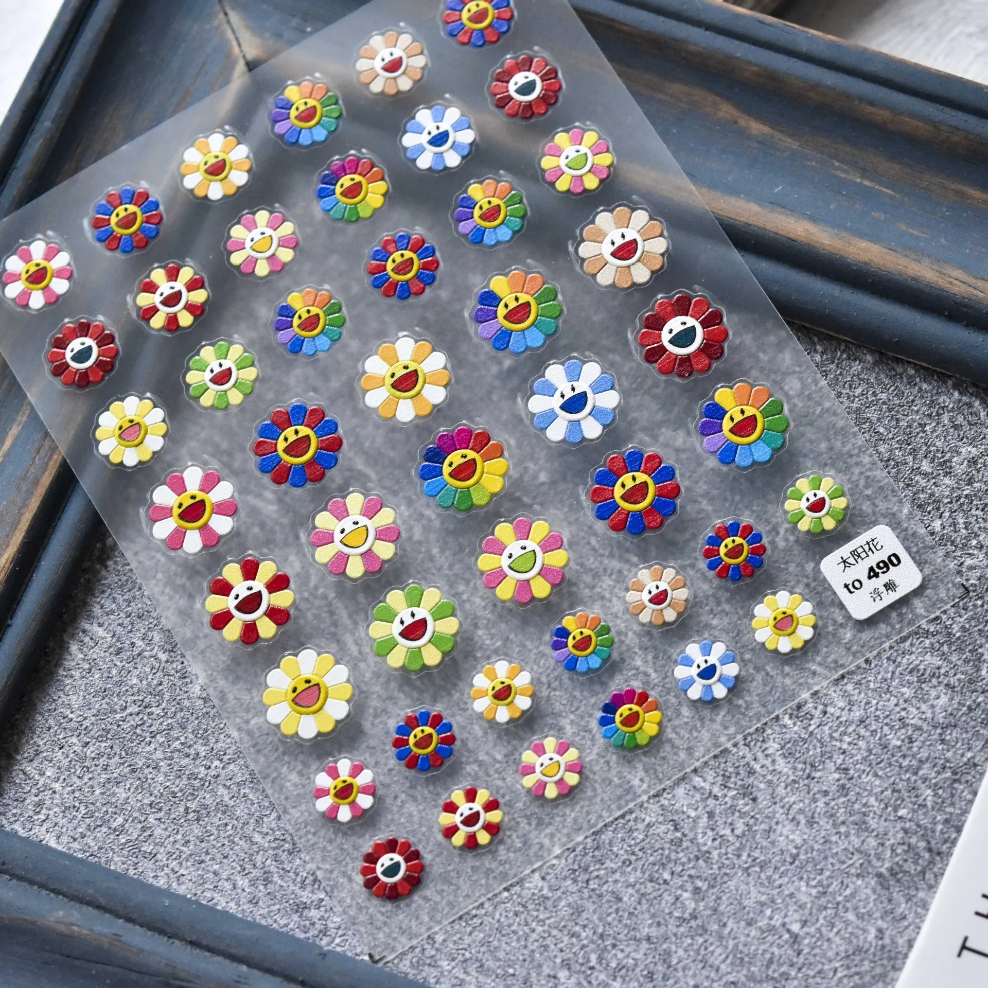 Nové plavidlá, 3D nail art obtlačky smajlíka farebné kvety troch-dimenzionální úľavu 5D nail art dekorácie, nálepky