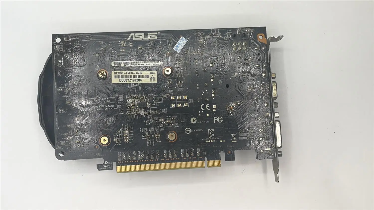 Používané,pôvodná ASUS GTX 650 GPU grafická karta 1GB GDDR5 128BIT VGA Karta nVIDIA PC herný Silnejšie ako GT630 ,GT730